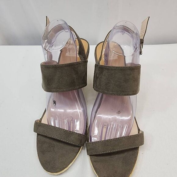 Dolce Vita Size 11 Wedge Heel Sandal Olive Faux Nubuck Suede - Picture 7 of 11